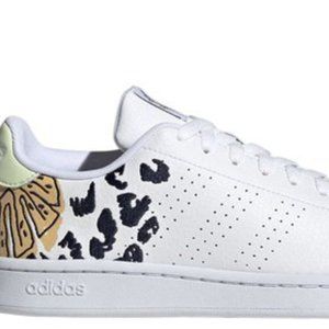Adidas Women's Sneakers.